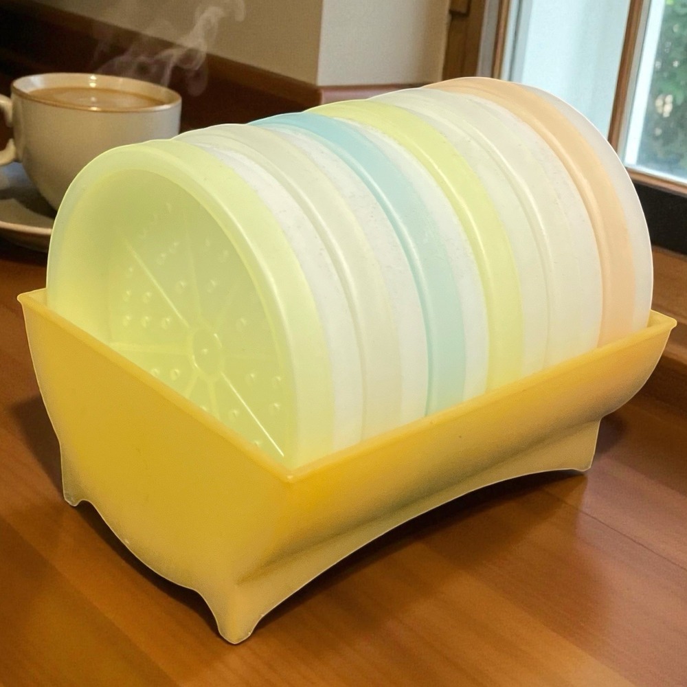 Tupperware Wagon Wheel Coasters Set of 6 Pastel Caddy Holder #567 USA Vintage - Picture 2 of 5